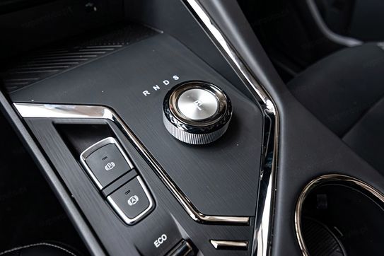 Jac JS8 Pro 1.5 T-GDI 7 DCT 7os.