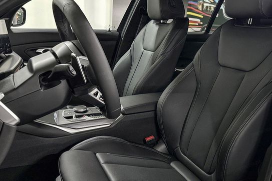 BMW Seria 3 320d xDrive M Sport
