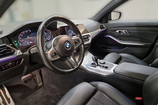BMW Seria 3 320d xDrive M Sport