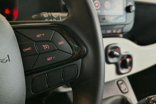 Fiat Pandina Cross 1.0 Hybrid