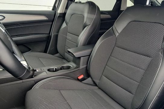 Renault Arkana 1.6 E-Tech Techno MMT