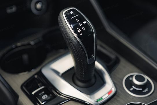 Alfa Romeo Giulia Turbo Ti Q4