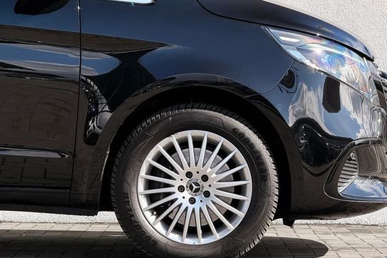 Mercedes V Klasa 300 d Extralang 4MATIC 9G-Tronic Avantgarde