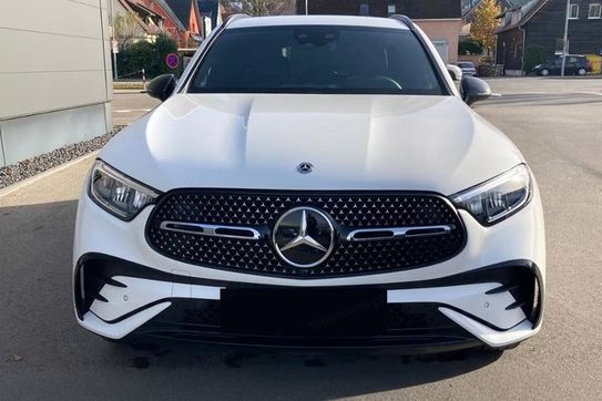 Mercedes GLC 200 4-Matic AMG Line