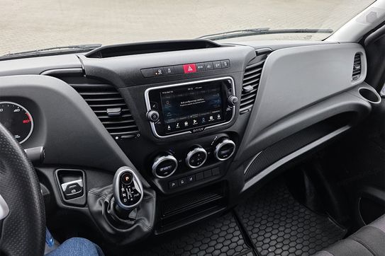 Iveco Daily 35S18 16m3 L4H2 Hi-Matic