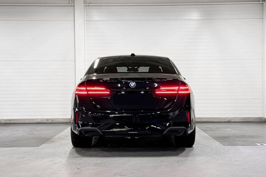 BMW Seria 5 530e xDrive M Sport