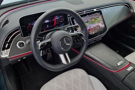 Mercedes Klasa E 220 d 4-Matic AMG