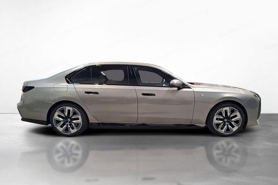 BMW Seria 7 750e PHEV xDrive
