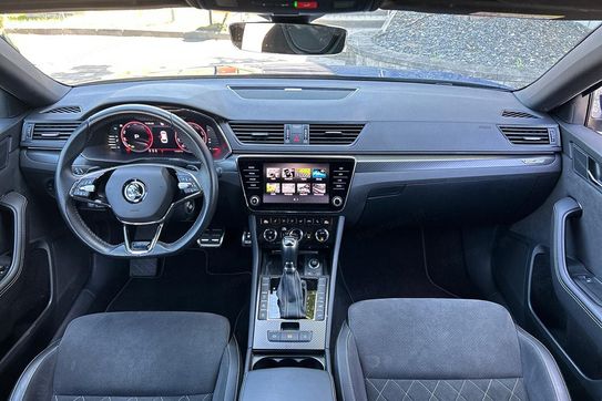 Skoda Superb 2.0 Tdi Scr 4X4 Sportline Dsg