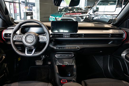 Jeep Avenger Anniversary 85TH 1.2 e-HYBRID