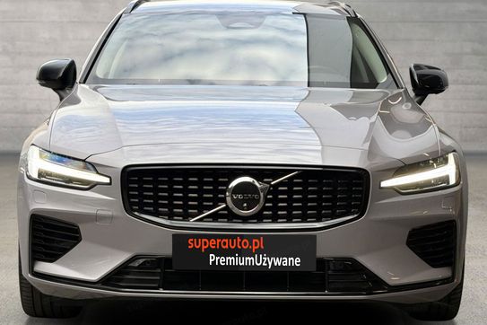 Volvo V60 T6 AWD Plug-In Hybrid Plus Dark