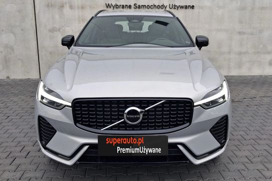 Volvo XC60 B4 B Plus Dark