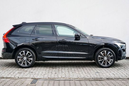 Volvo XC60 B4 B Plus Dark aut