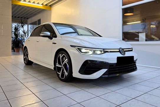 Volkswagen Golf R  2.0 TSI 4MOTION DSG