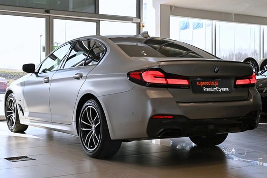 BMW Seria 5 520d xDrive M Sport