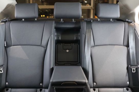 Lexus ES 300h Business Edition