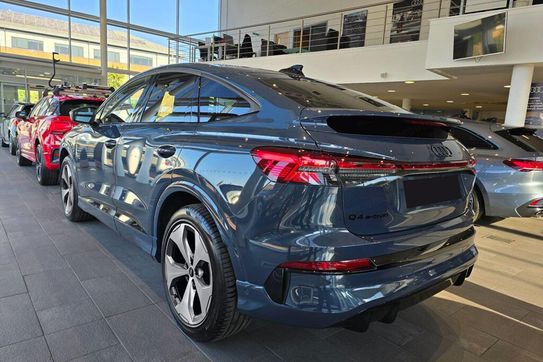 Audi Q4 e-tron Performance S line Sportback
