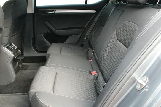 Skoda Superb 1.5 TSI Ambition DSG