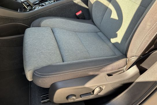Volvo XC40 T4 Plug-In Hybrid Plus Bright