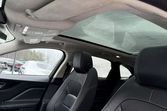 Jaguar F-Pace i4D AWD R-Sport