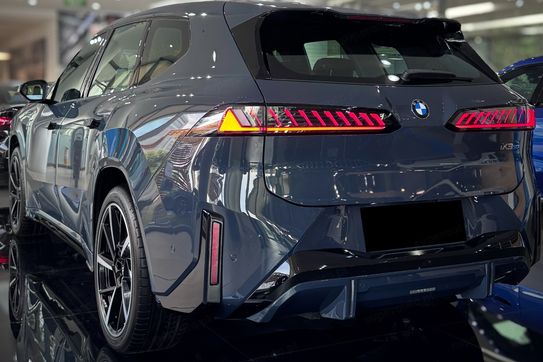 BMW iX3 50 xDrive M Sport