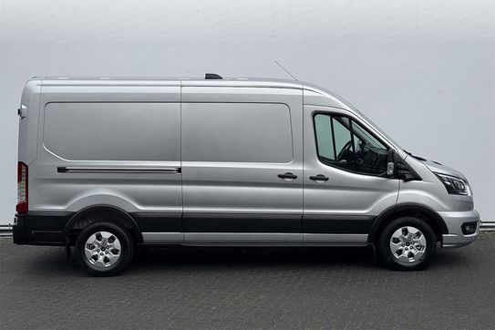 Ford Transit 350 L3H2 Limited A8