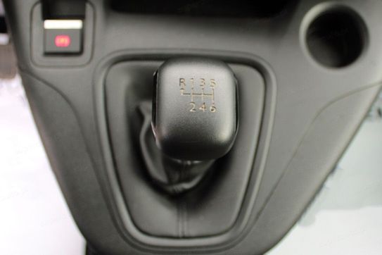 Peugeot Partner Van BlueHDi L1 Izoterma
