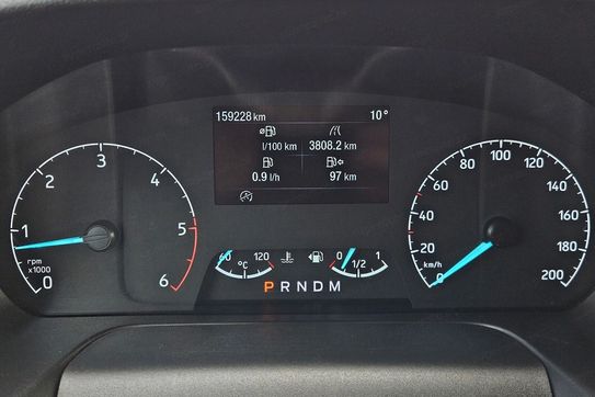 Ford Transit Custom L2H1 AT