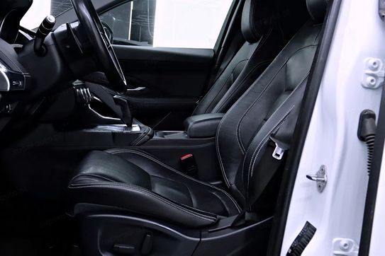 Jaguar E-Pace 2.0 i4P AWD R-Dynamic