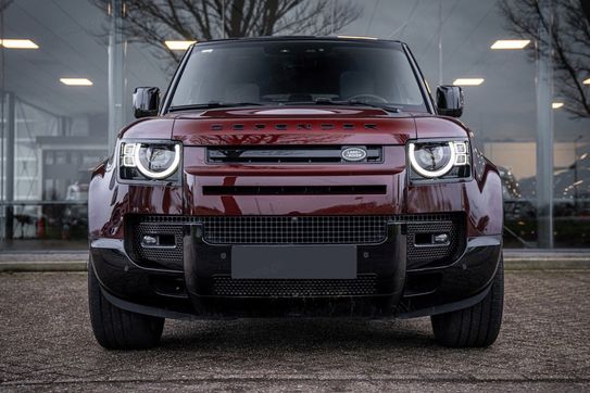Land Rover Defender 130 D350 X-Dynamic HSE
