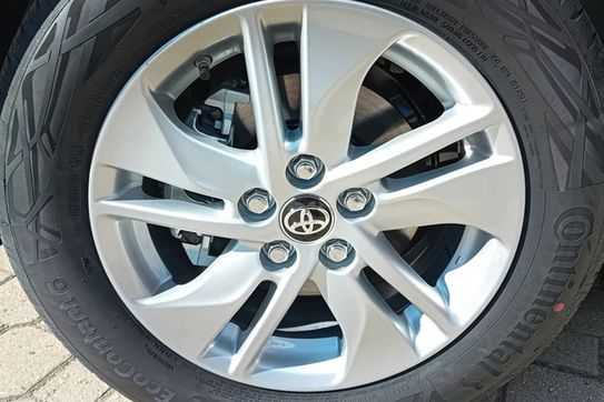 Toyota Yaris Comfort 1.5 Hybrid