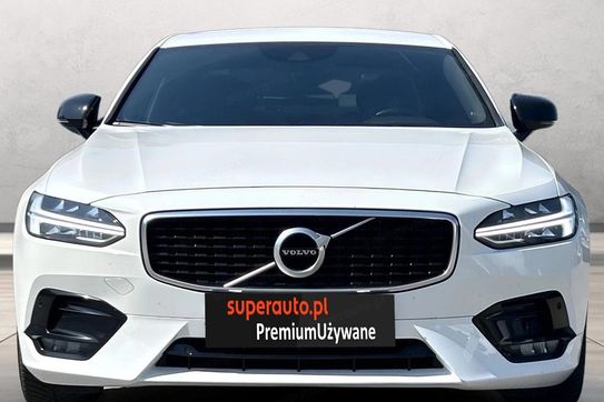 Volvo S90 D4 R-Design