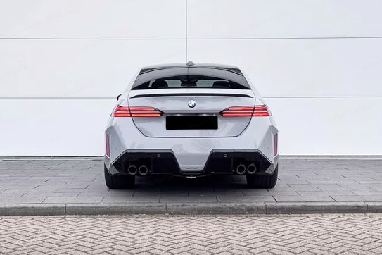 BMW Seria 5 M5