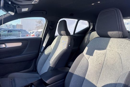 Volvo XC40 T5 Plug-In Hybrid Plus Bright