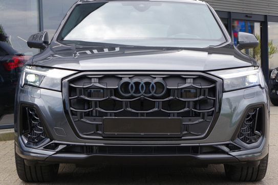 Audi Q7 TDI quattro S Line