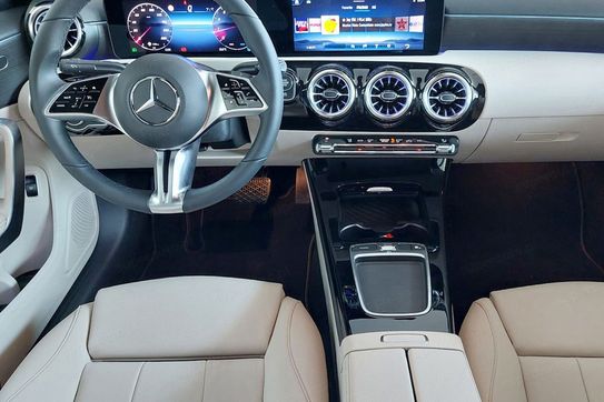 Mercedes A Klasa 200 Progressive