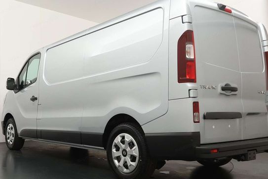 Renault Trafic L2H1 Extra AT9