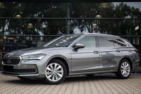 Skoda Superb Drive 1.5 TSI mHEV DSG