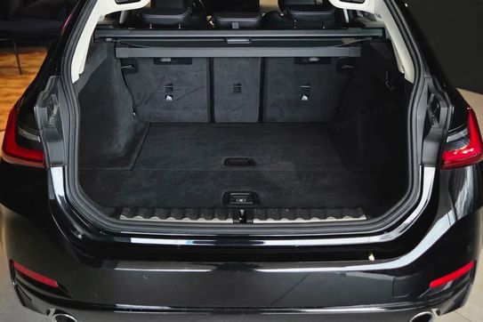 BMW Seria 3 318d mHEV aut