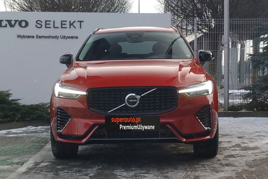 Volvo XC60 T6 Plug-In Hybrid AWD Plus Dark