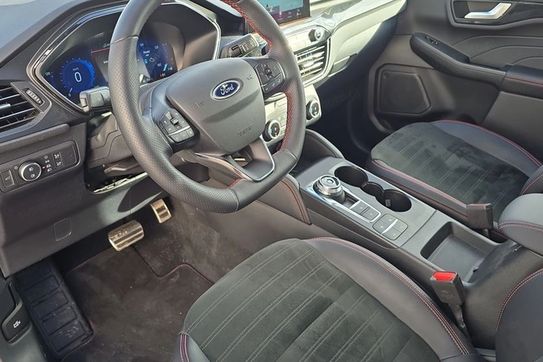 Ford Kuga 2.5 FHEV FWD ST-Line X