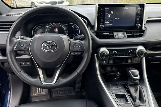Toyota RAV4 Selection 2.5 Hybrid