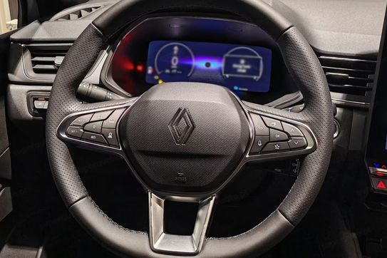 Renault Captur Techno 1.3 TCe mHEV EDC