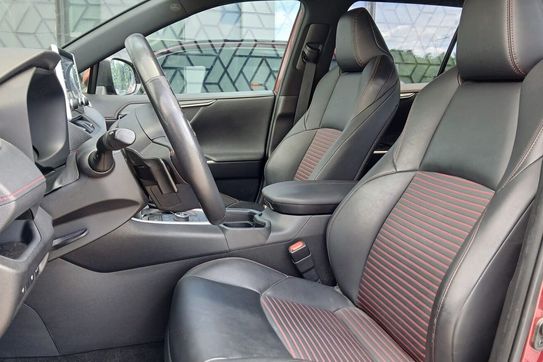 Suzuki Across Plug-in Hybrid Elegance 4WD CVT