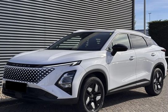 Omoda 5 1.5 T-GDI Hybrid Premium DHT