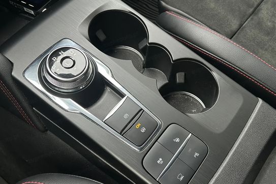 Ford Kuga 2.5 FHEV FWD ST-Line X