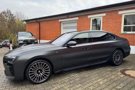 BMW Seria 7 740d xDrive M Sport