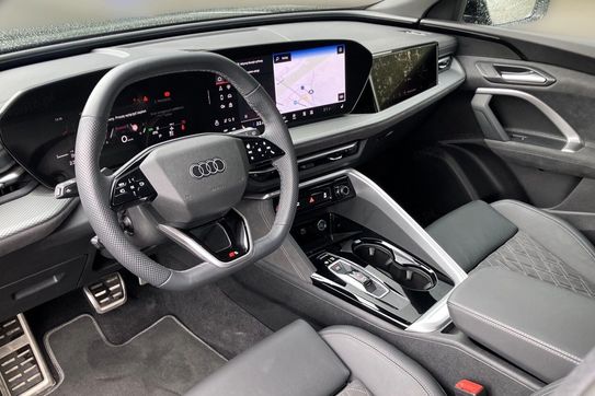 Audi Q5 TFSI  Quattro S tronic
