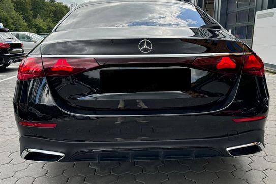 Mercedes Klasa E 200 AMG 4-matic