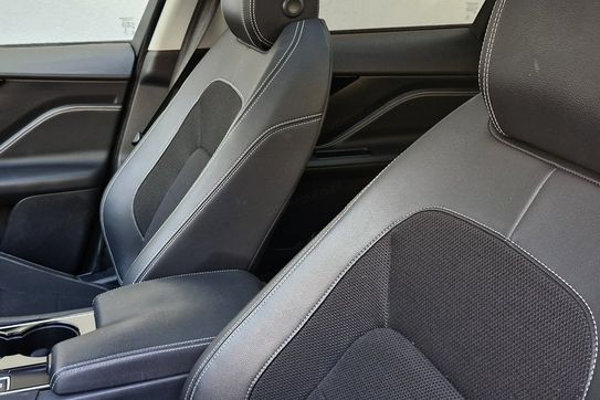 Jaguar F-Pace 2.0 i4D AWD R-Sport aut